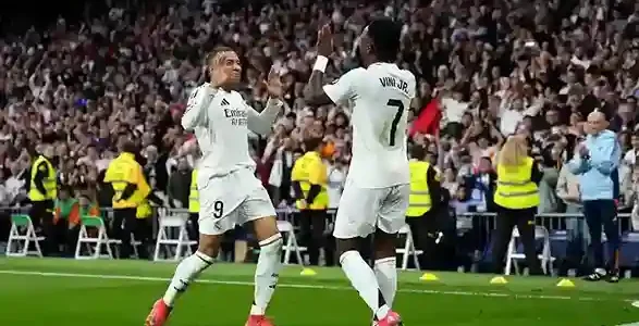 ريال مدريد يمنح تشابي ألونسو صلاحيات كاملة لتحديد التشكيلة الأساسية واللاعبين الاحتياطيين