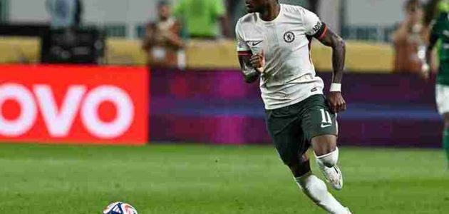 نجم تشيلسي يعود إلى المملكة المتحدة قبل نهائي كأس العالم للأندية
