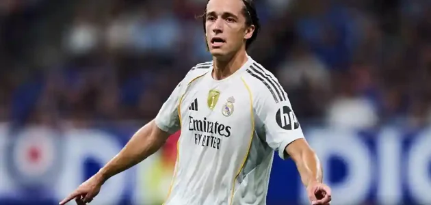 رئيس ريال مدريد يشيد بالتعاقد الصيفي عقب انتصار مايوركا قائلاً إنه لاعب مميز للغاية